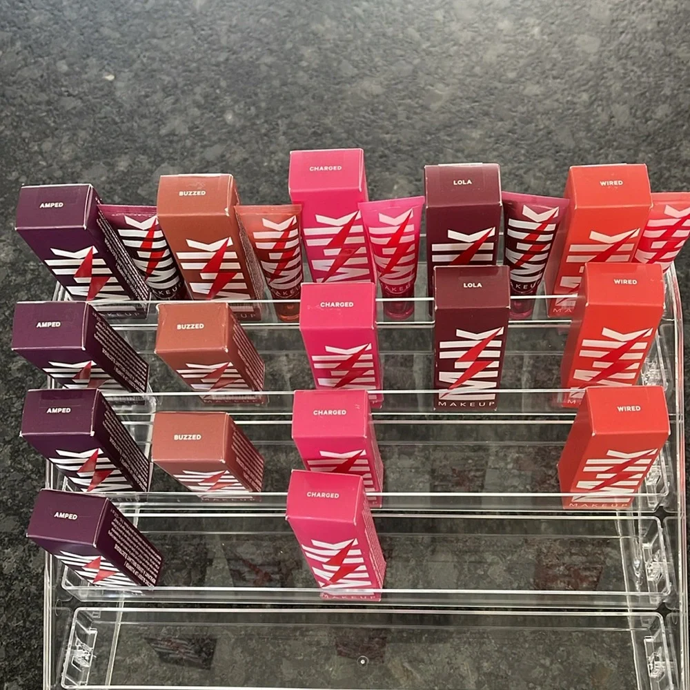 Milk Makeup Electric Glossy Lip Plumper 👄 get your glossy plumper💋 shade(s)